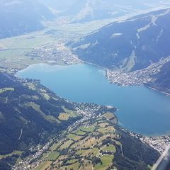 Flugwegposition um 12:43:52: Aufgenommen in der Nähe von Gemeinde Zell am See, 5700 Zell am See, Österreich in 2551 Meter